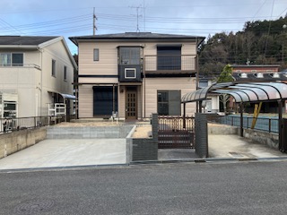 伊賀市桐ケ丘5丁目 一戸建借家 南向き(駐車場3台可) 伊賀市桐ケ丘5丁目 一戸建借家 南向き(駐車場3台可)